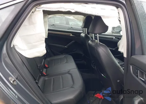 2017 Volkswagen Passat 1.8T Se from USA, damaged, VIN 1VWBT7A3XHC065396